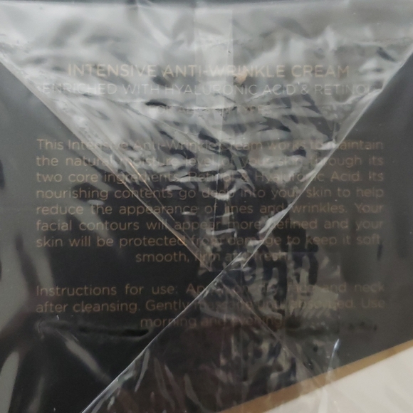 Cream - Picture 6 of 7